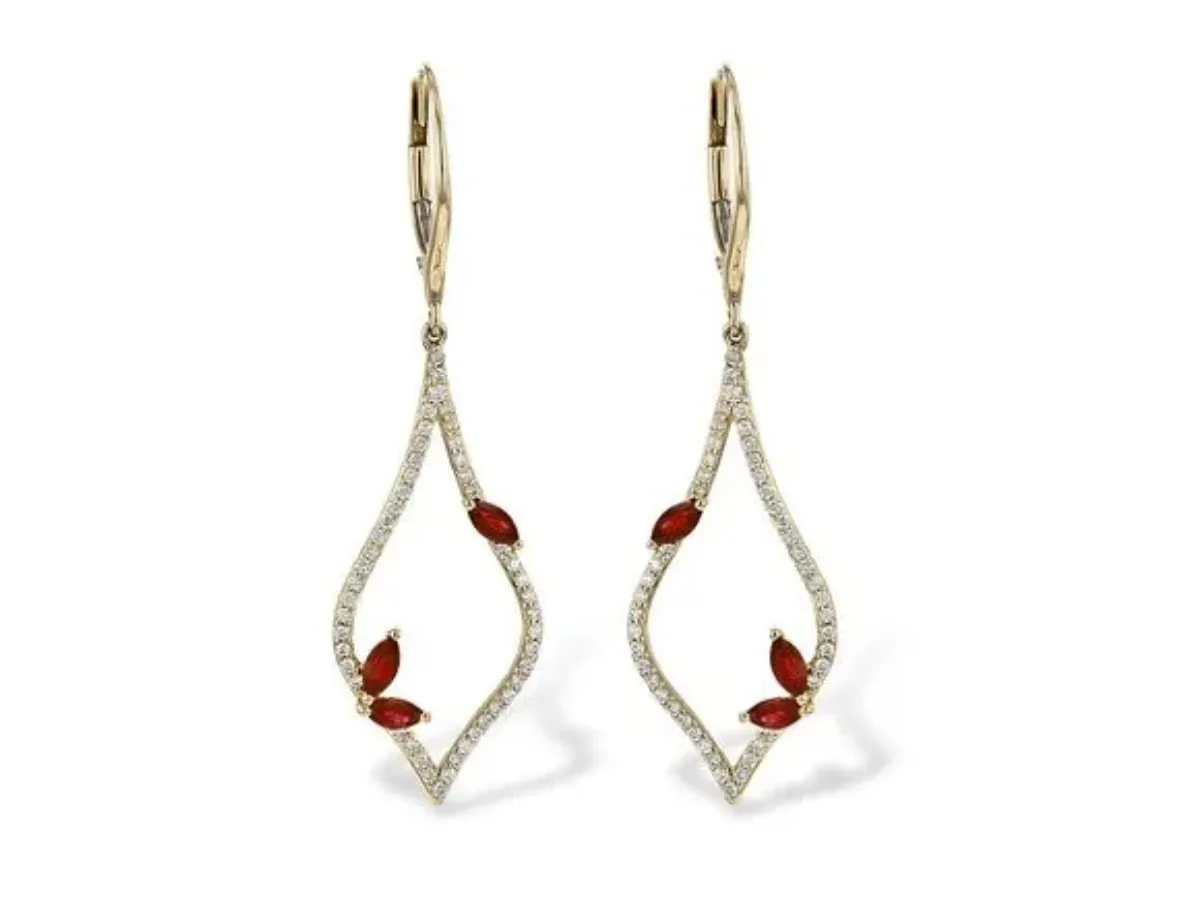 The Definitive Guide to Holiday Jewelry Gifts for Her