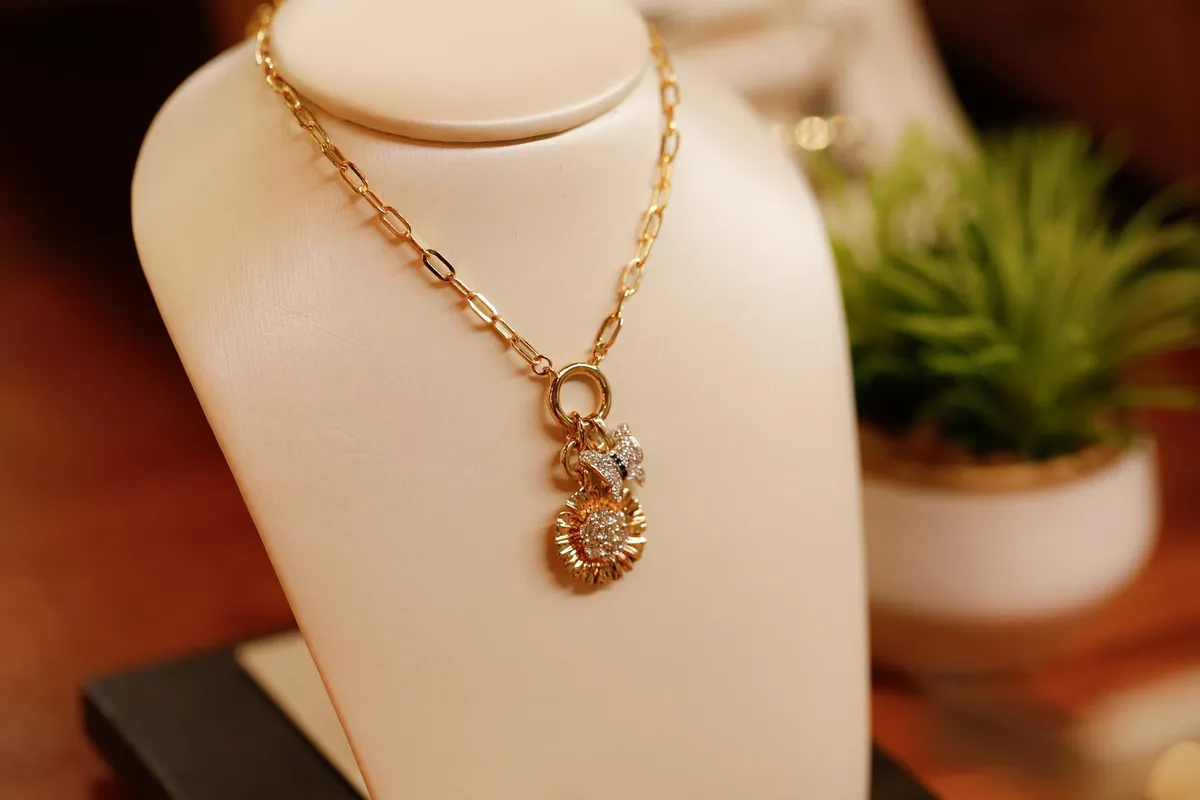 Why More People Are Choosing a Custom Jewelry Design in Madeira, OH