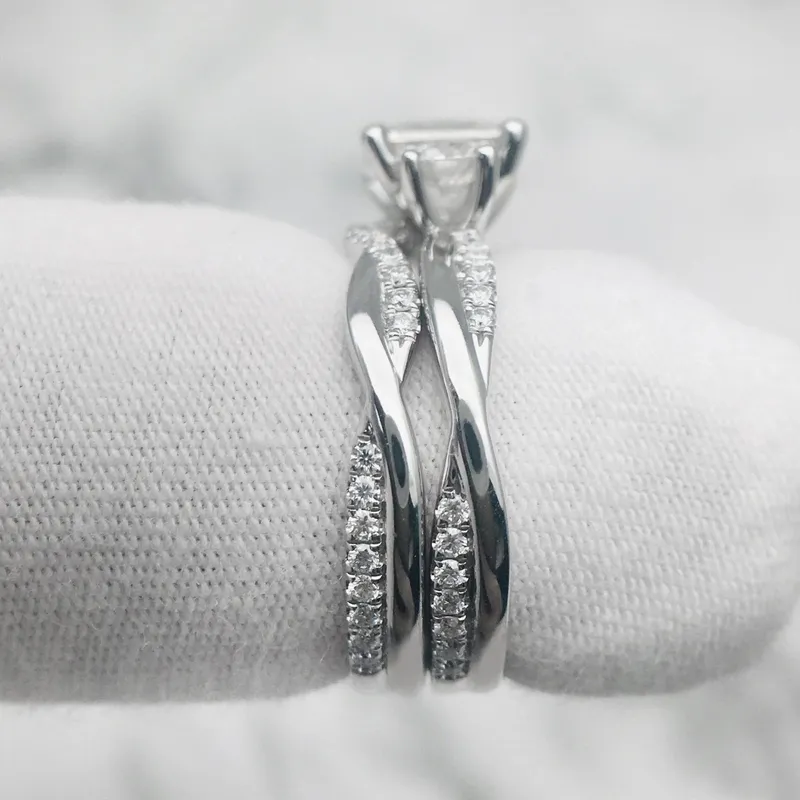 Read article: From Your Imagination to Your Jewelry Box With Custom Jewelry in Madeira, OH