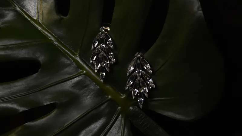 Read article: The Allure of Black Jewelry: Perfect for Halloween and Fall
