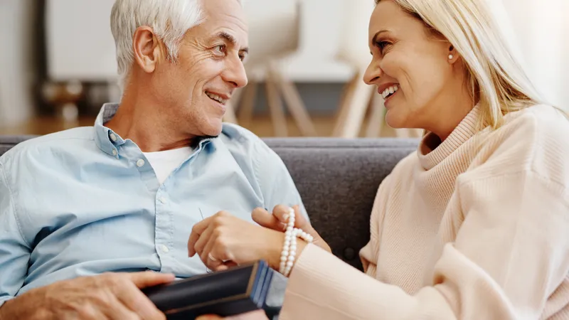 Read article: Celebrating Life&#8217;s Milestones with Jewelry from Komara 