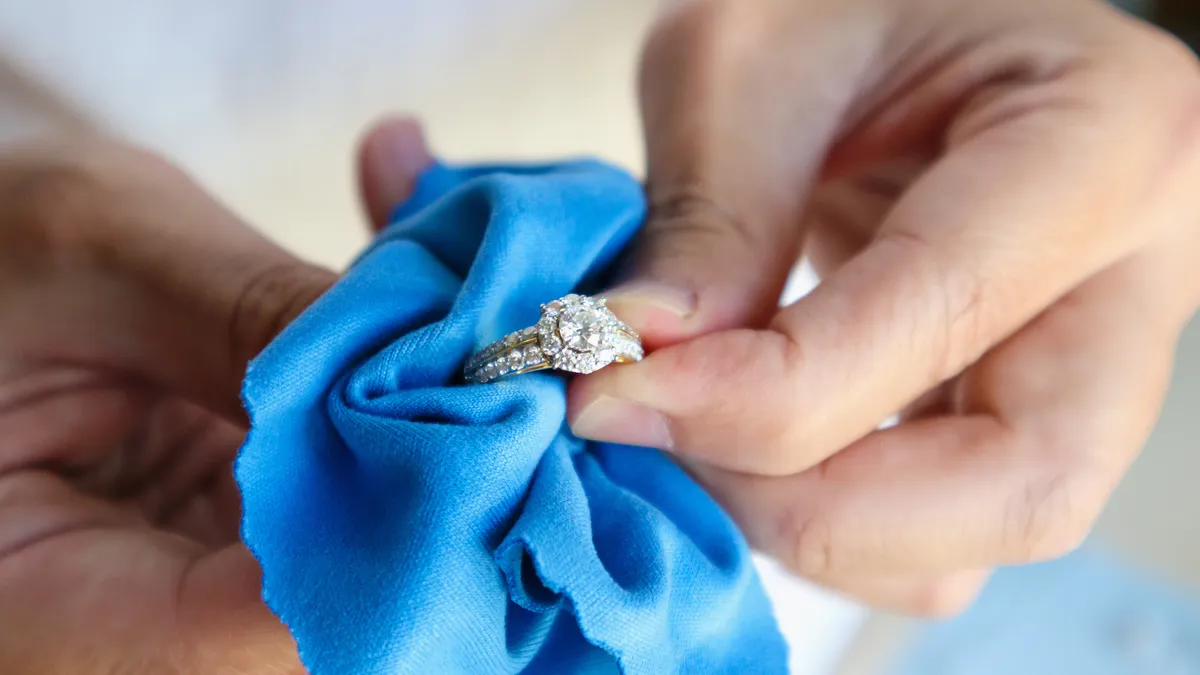 Proper Ways to Clean Your Jewelry
