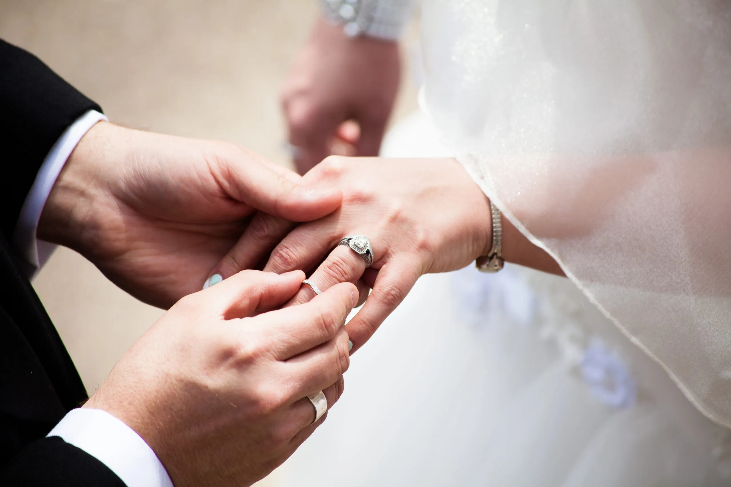 Create Your Own Engagement Ring Select your ring setting and pair it with your ideal diamond. La Mine dOr Moncton, NB