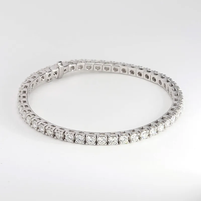 Shop Gold Bracelets and Diamond Bracelets at La Mine d'Or Moncton, NB and Halifax, NS