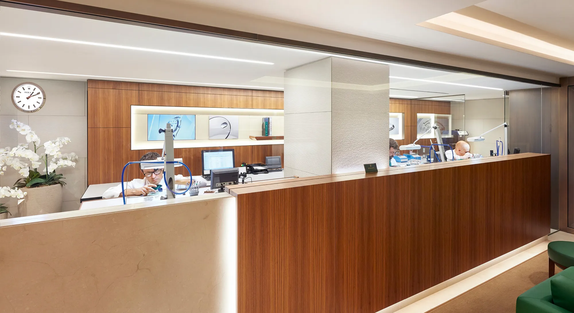 Rolex watch servicing and repair at La Mine d'Or-Canada Official Rolex Retailer