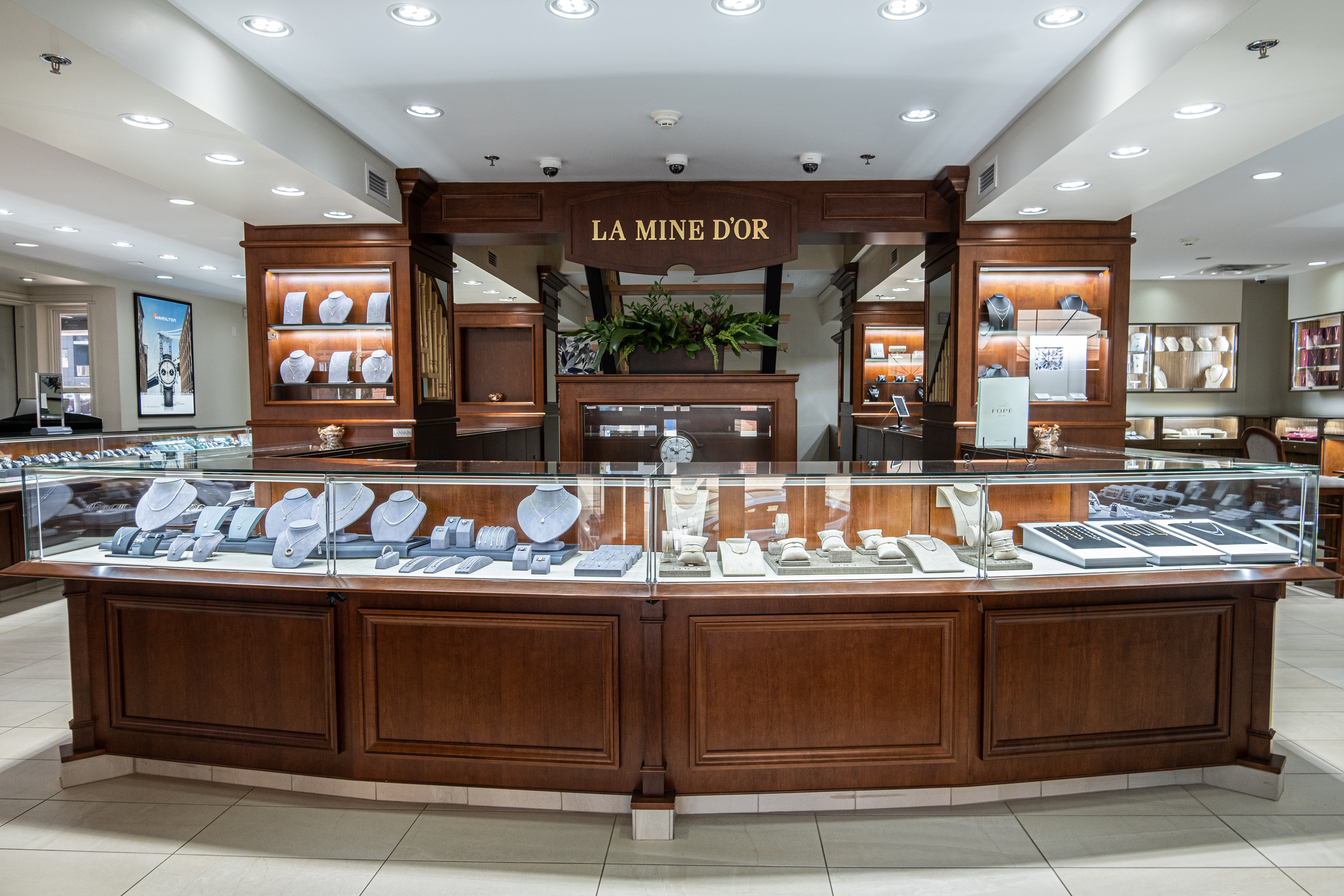 Visit Our Jewellery Store in New Brunswick, Canada We invite you to visit La Mine d