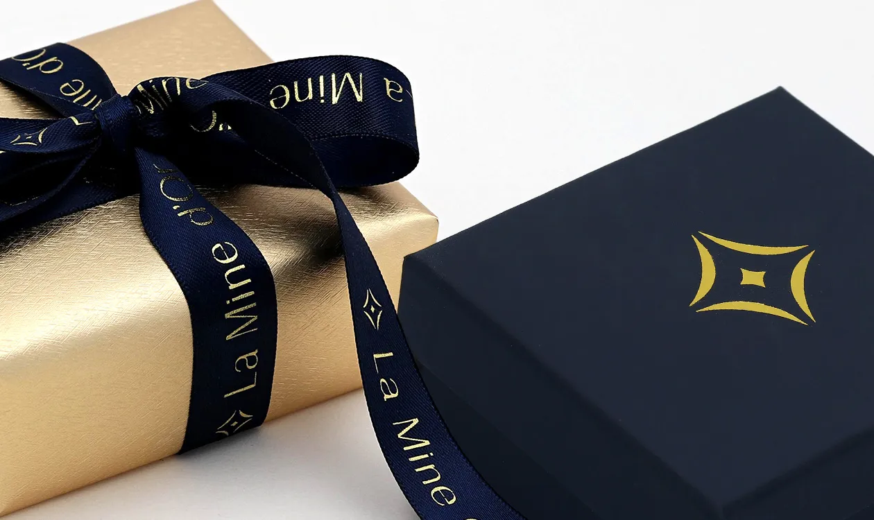 La Mine d'Or  Gift Wrap New Brunswick & Nova Scotia