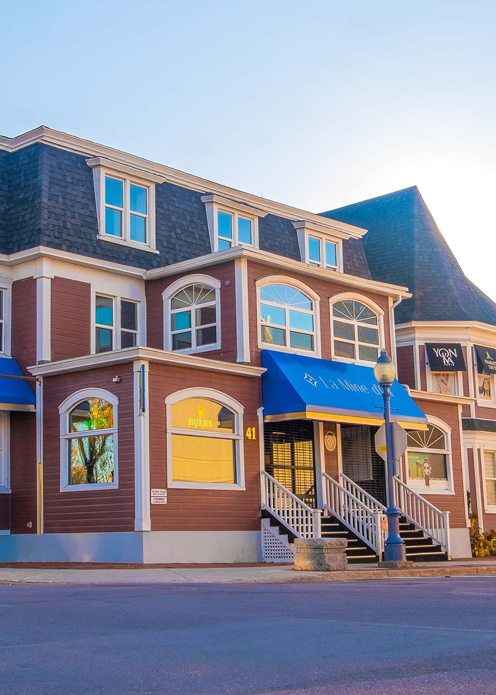 La Mine d'Or Jewellery Store Moncton, New Brunswick