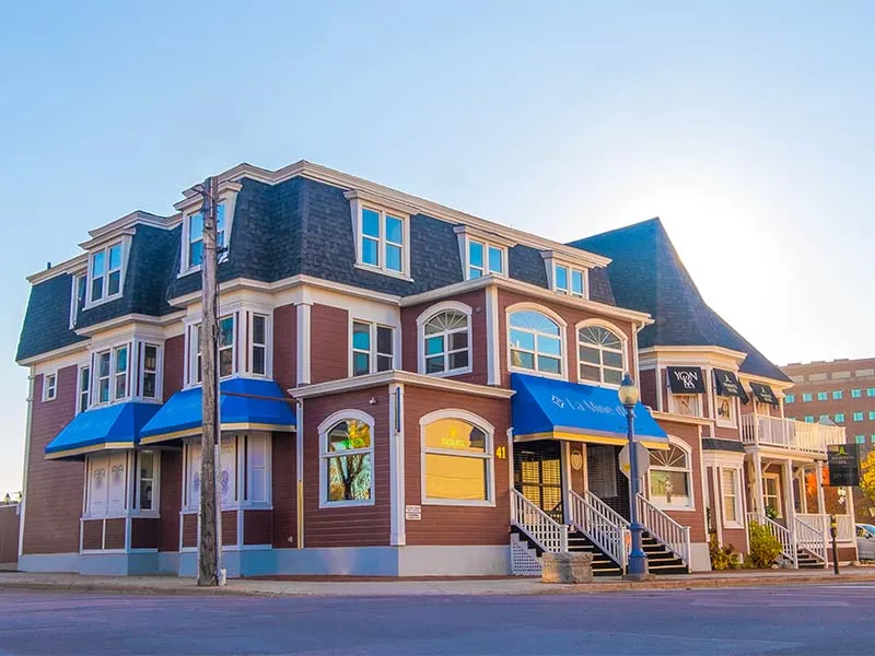 La Mine d'Or Jewellers, 41 Botsford Street, Moncton, New Brunswick, Canada