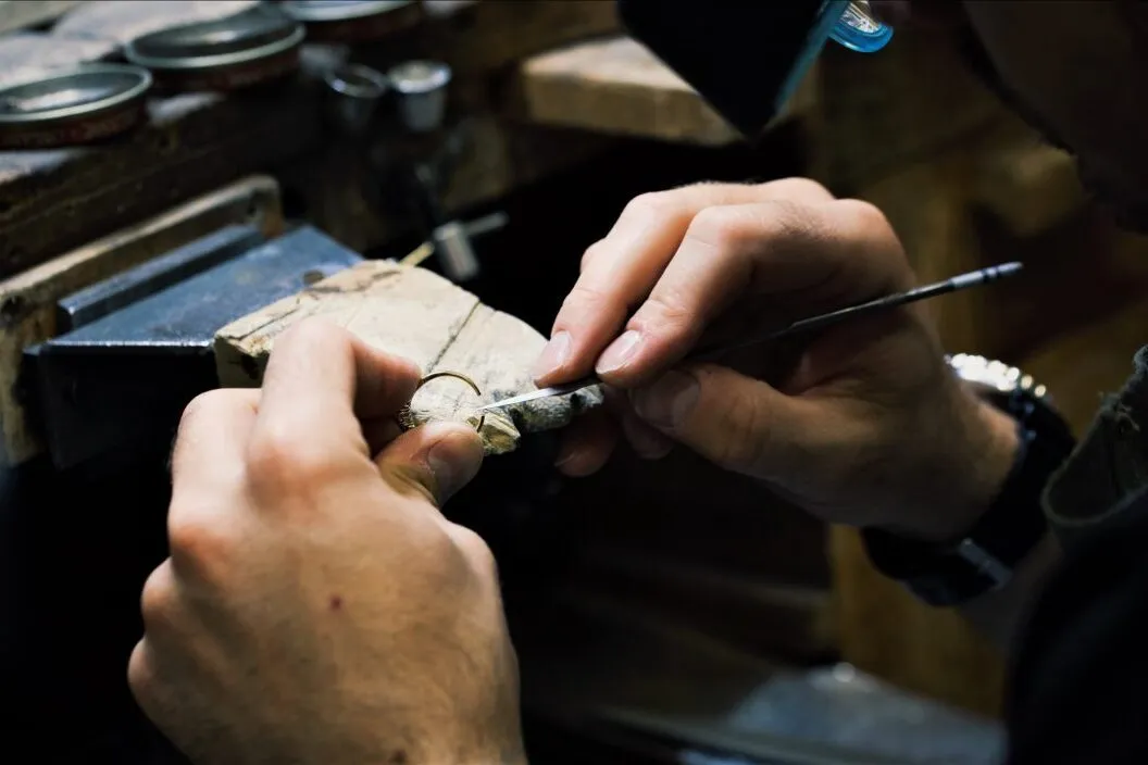 Learn about Jewelry Reshaping/Resizing image