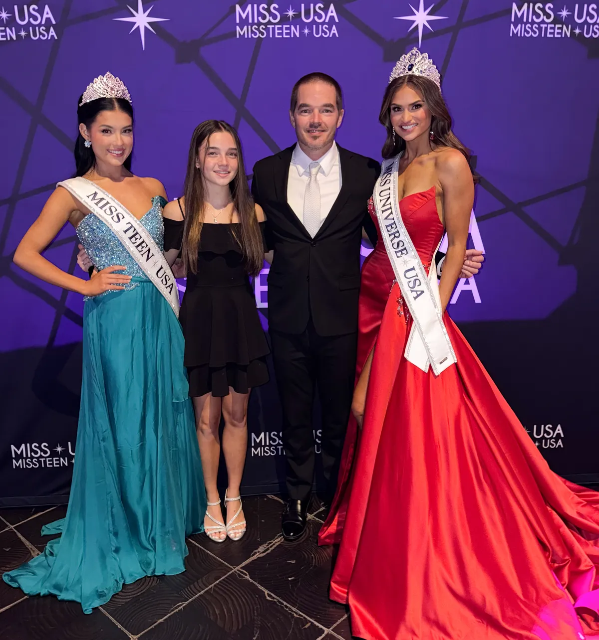 Read article: A Night of Grace and Glory: Les Olson Jewelers Celebrates Miss USA and Miss Teen