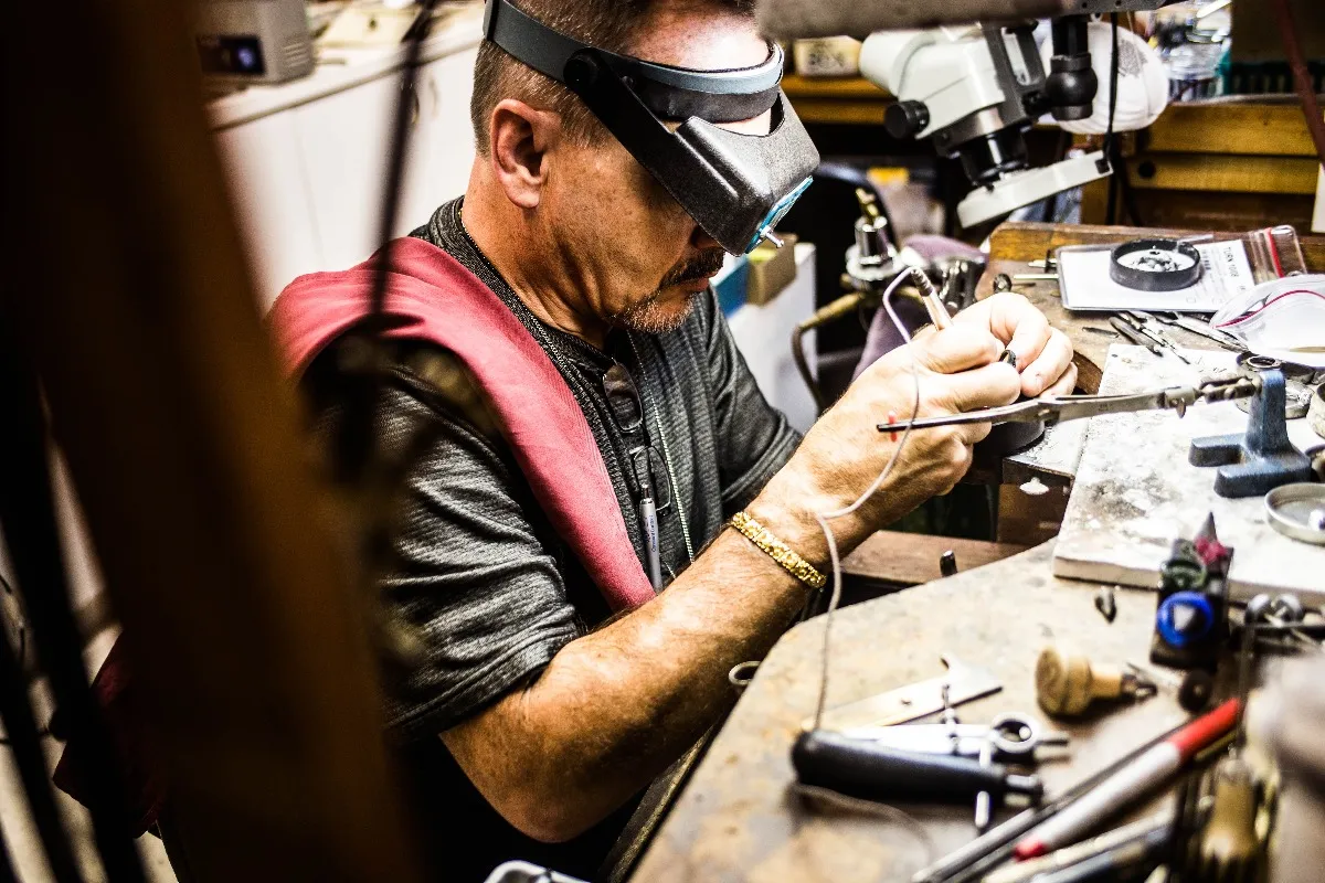 A History of Excellence: How Les Olson Jewelers Redefined Jewelry in Palm harbor