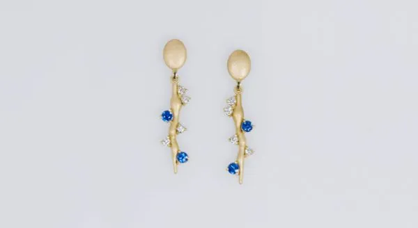 How Custom Earrings Compliment Your Personal Style