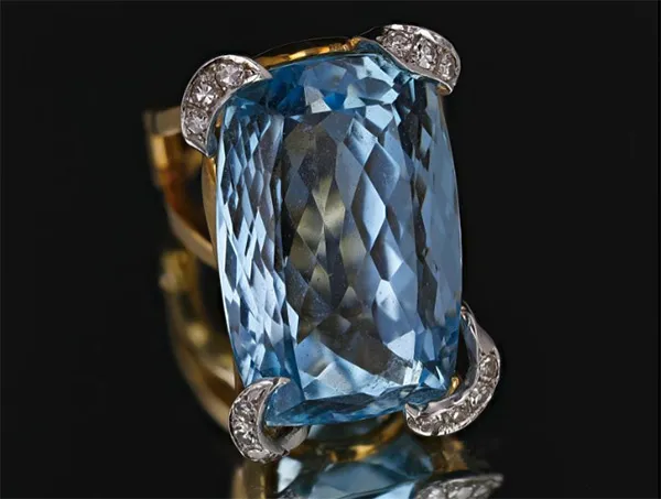 Read article: Smithsonian's 52-Carat Aquamarine Showcases March's Serene Blue Birthstone