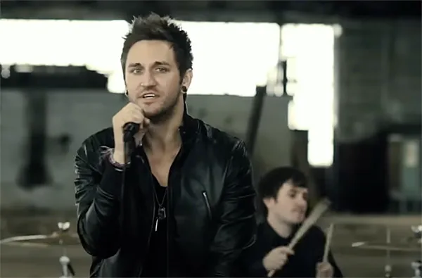 Music Friday: He Wants Space, She Wants a Diamond Ring in 'Tell Me I'm a Wreck'