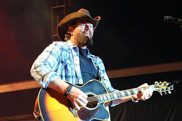 Music Friday: Toby Keith Takes a Trip to the Jeweler in 1995's 'Christmas Rock'