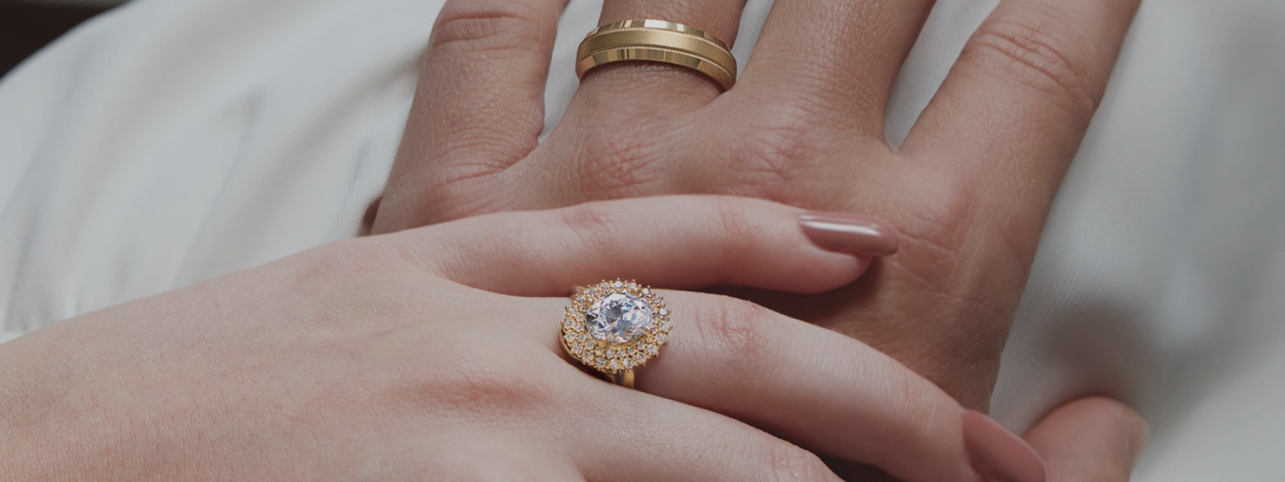 SAY “I DO” TO THE PERFECT RING. Lorem ipsum dolor sit amet, consectetur adipiscing elit, sed do eiusmod tempor incididunt ut