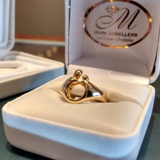 Estate Jewelry at Mark Jewellers La Crosse, WI