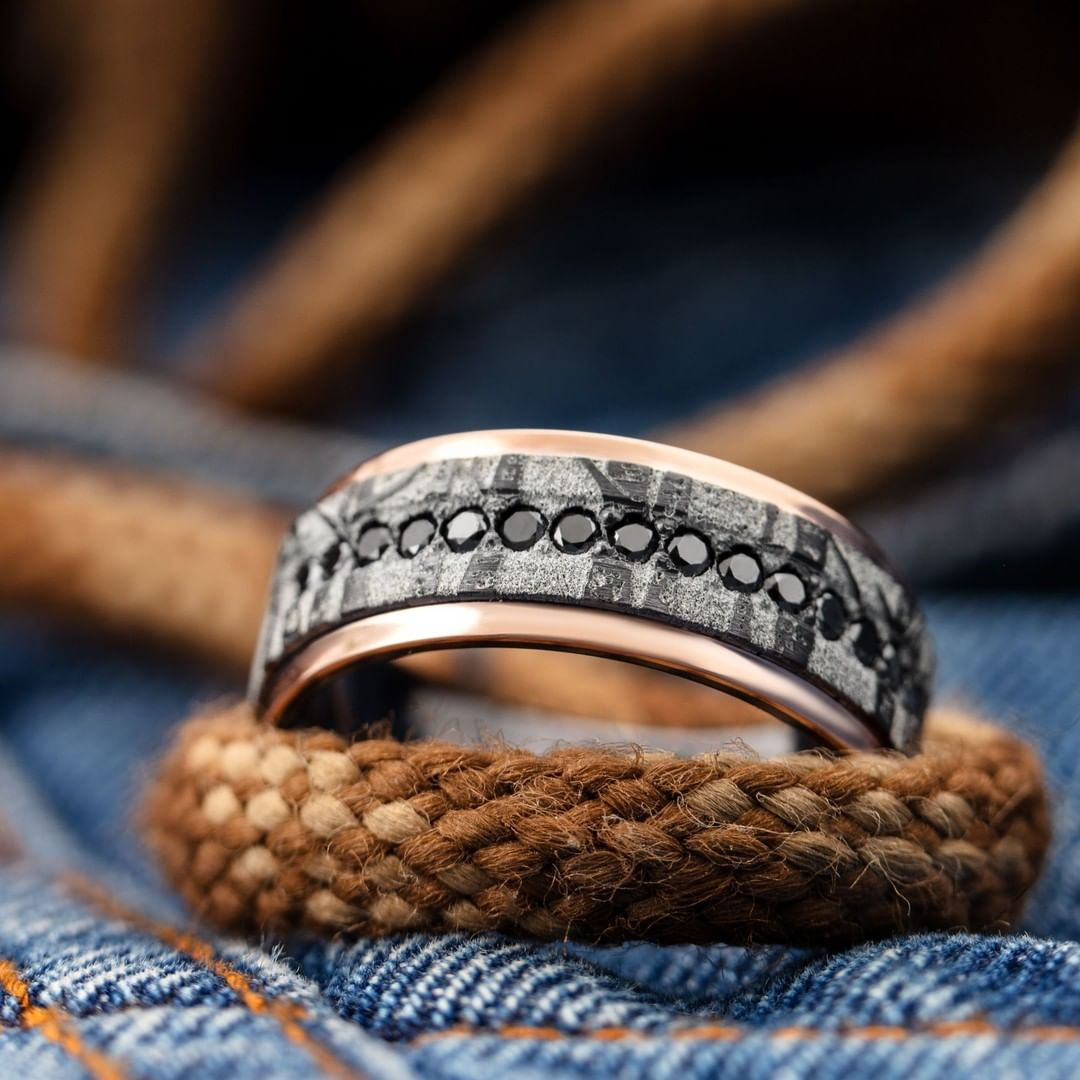 Men's Wedding Bands at Mark Jewellers La Crosse, WI