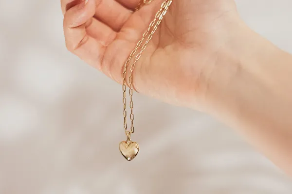 Learn about Gold & Diamond Buying image