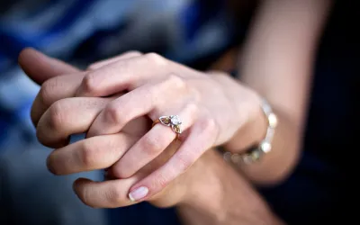 Looking for Engagement Rings? Why You Should Choose Personalized Rings