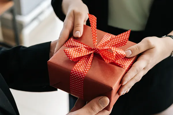 Learn about Corporate Gifts image