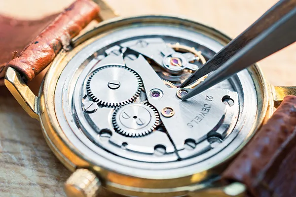 Learn about Watch Repairs image