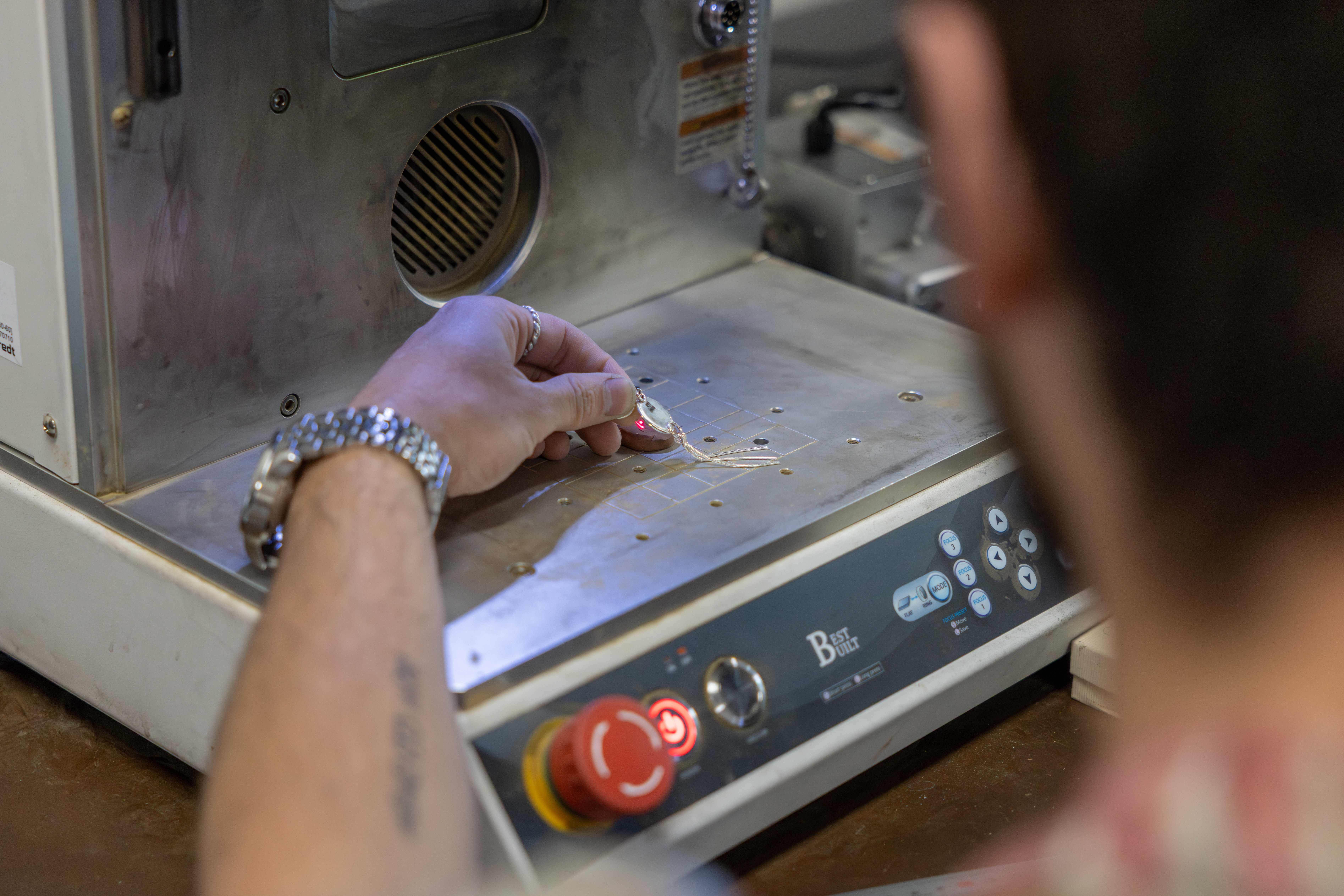 Learn about Jewelry Engraving image