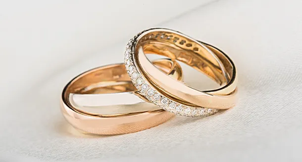 Sophisticated gold wedding bands on display