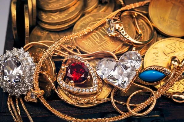Learn about Estate Jewelry Buying and Selling  image