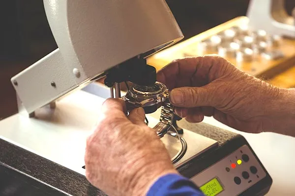 Surinder Singh, Rolex Certified Master Watchmaker at Midtown Jewelers