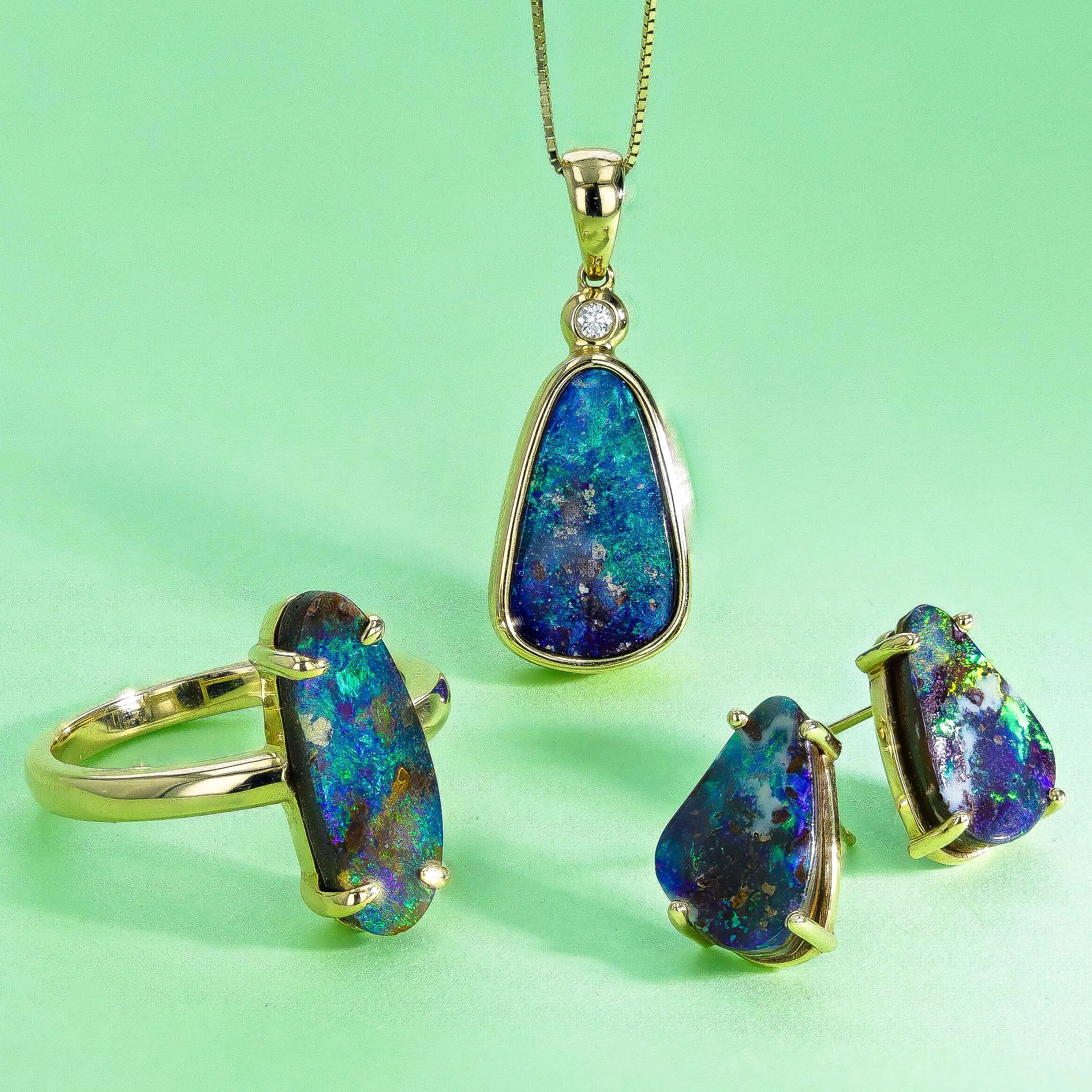 PENDANTS  Miners Den Jewelers Royal Oak, MI