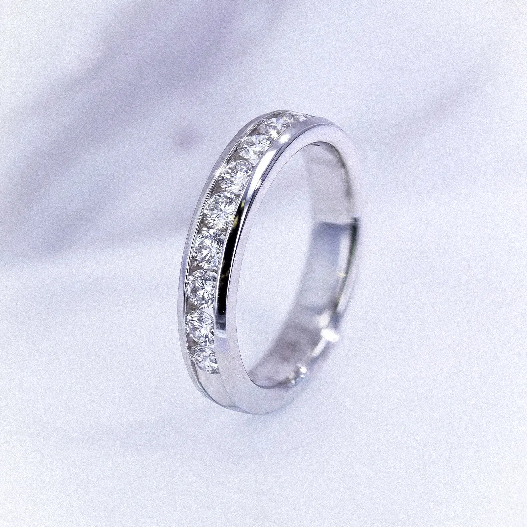 shop diamond rings  Miners Den Jewelers Royal Oak, MI