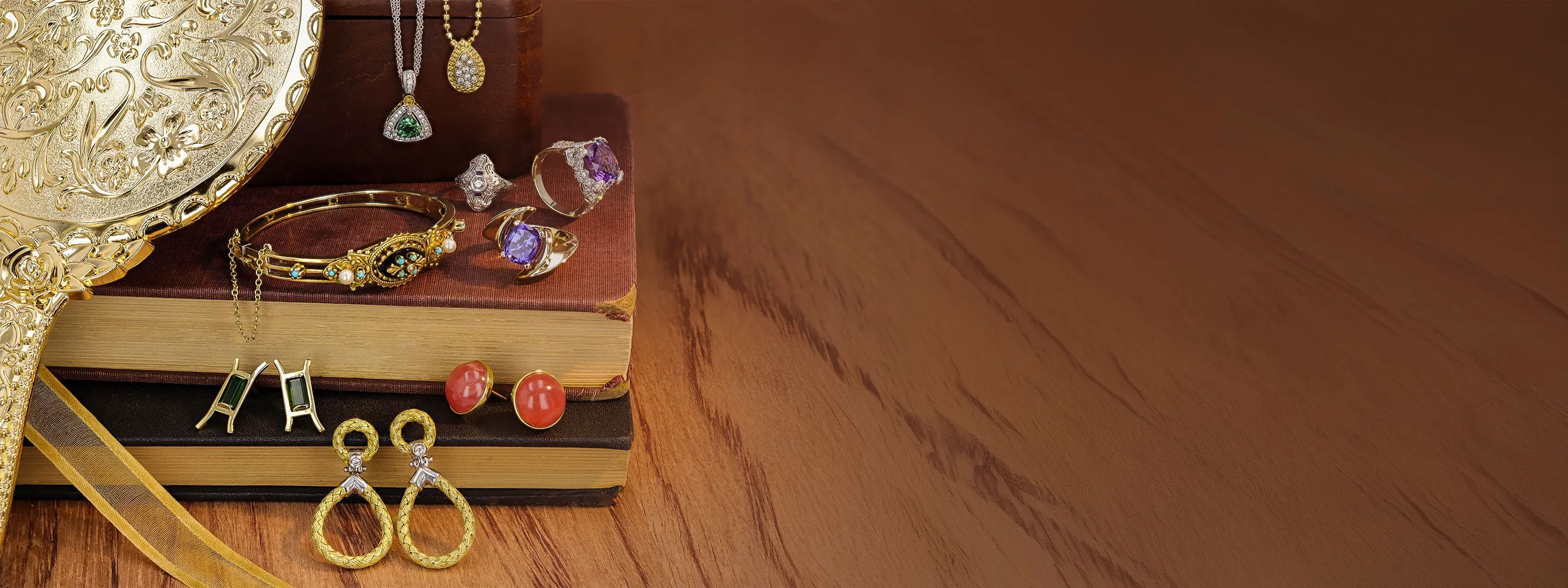 Estate Jewelry Sale Shop in-store & online September 22-26 and save up to 25% OFF our entire Estate Jewelry Collection! Miners Den Jewelers Royal Oak, MI