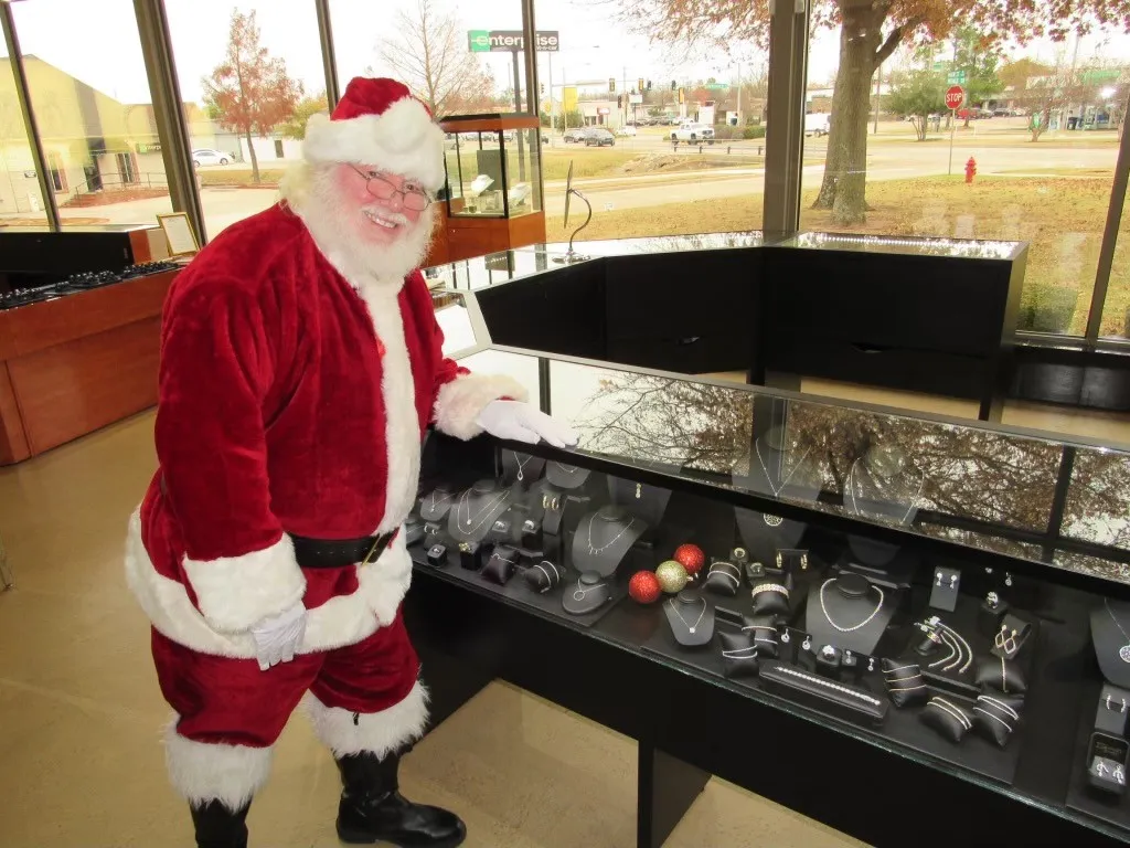 Santa knows where to shop! 