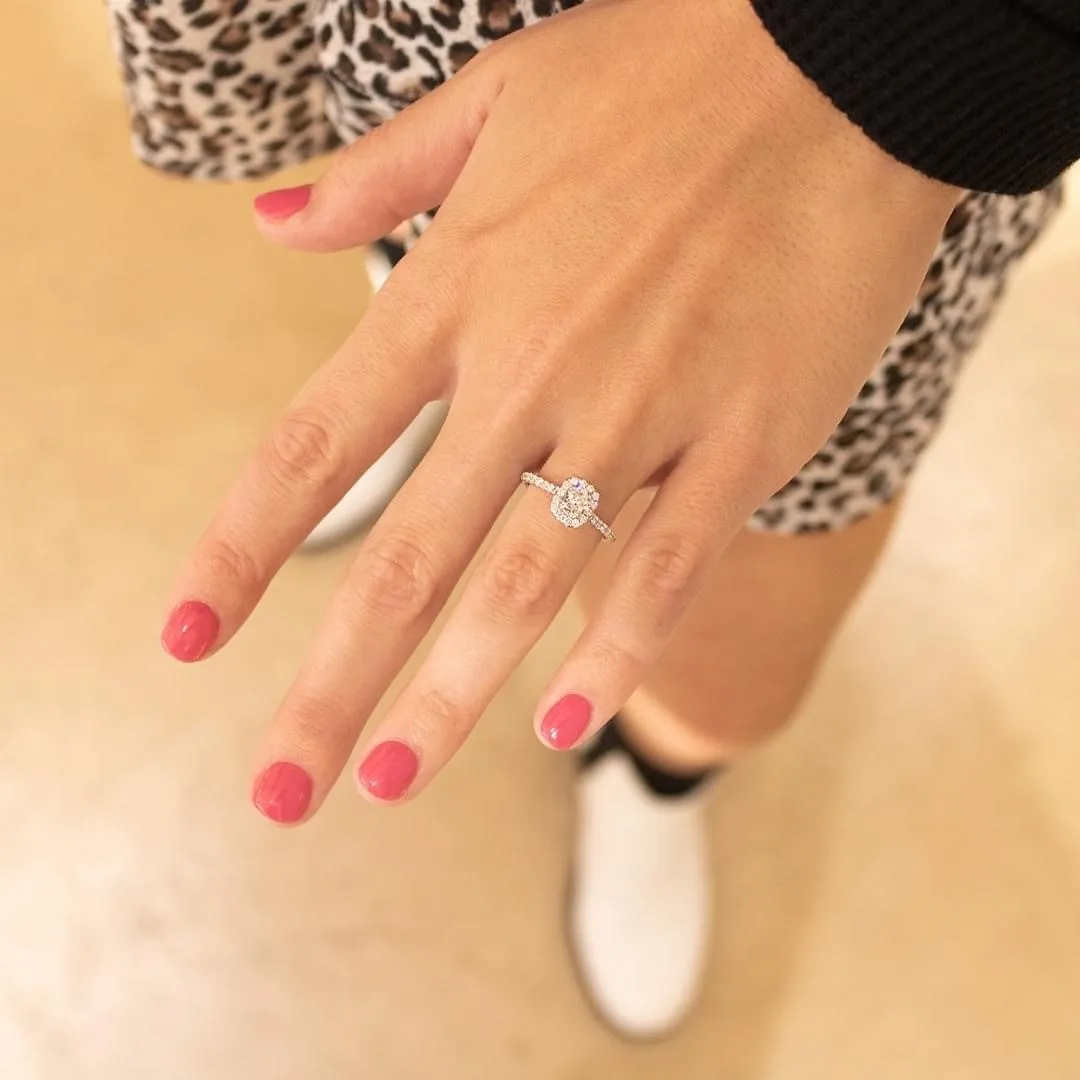 Natural Diamonds, Lab Grown or Moissanite - we have it all!
