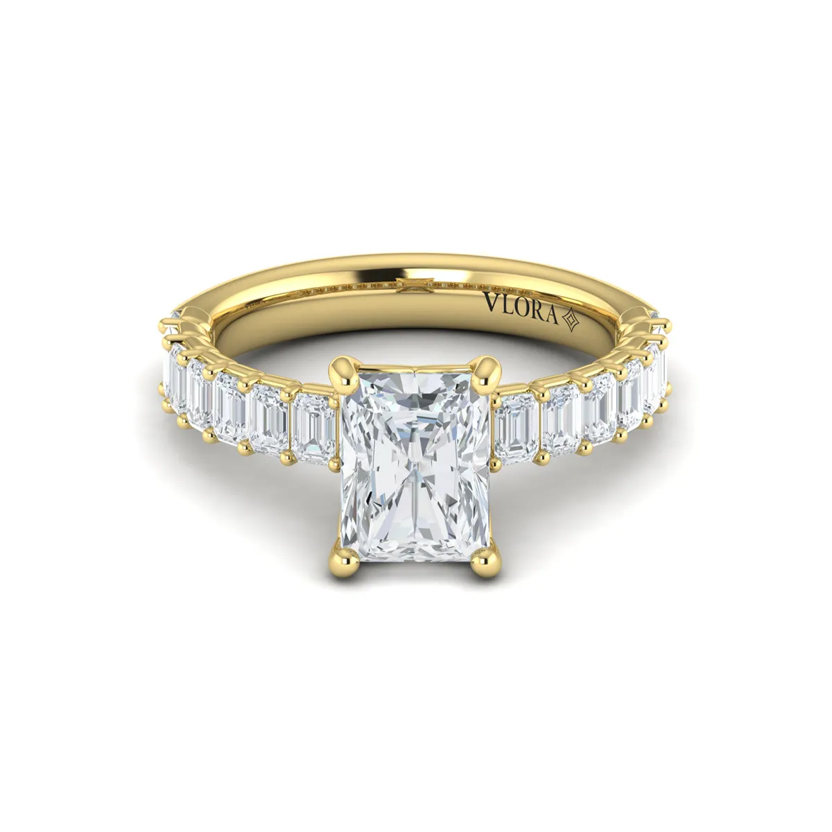 Can Newt select a diamond for you?