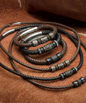 Men's leather and steel bracelets