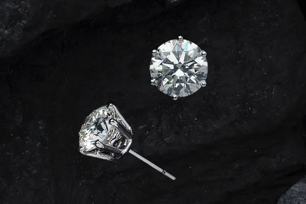 Learn about Jewelry Insurance image