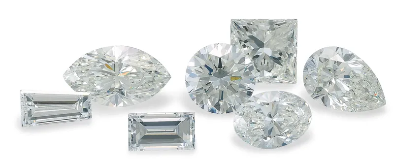 Read article: Expert Recap: How to Choose a Center Stone for an Engagement Ring