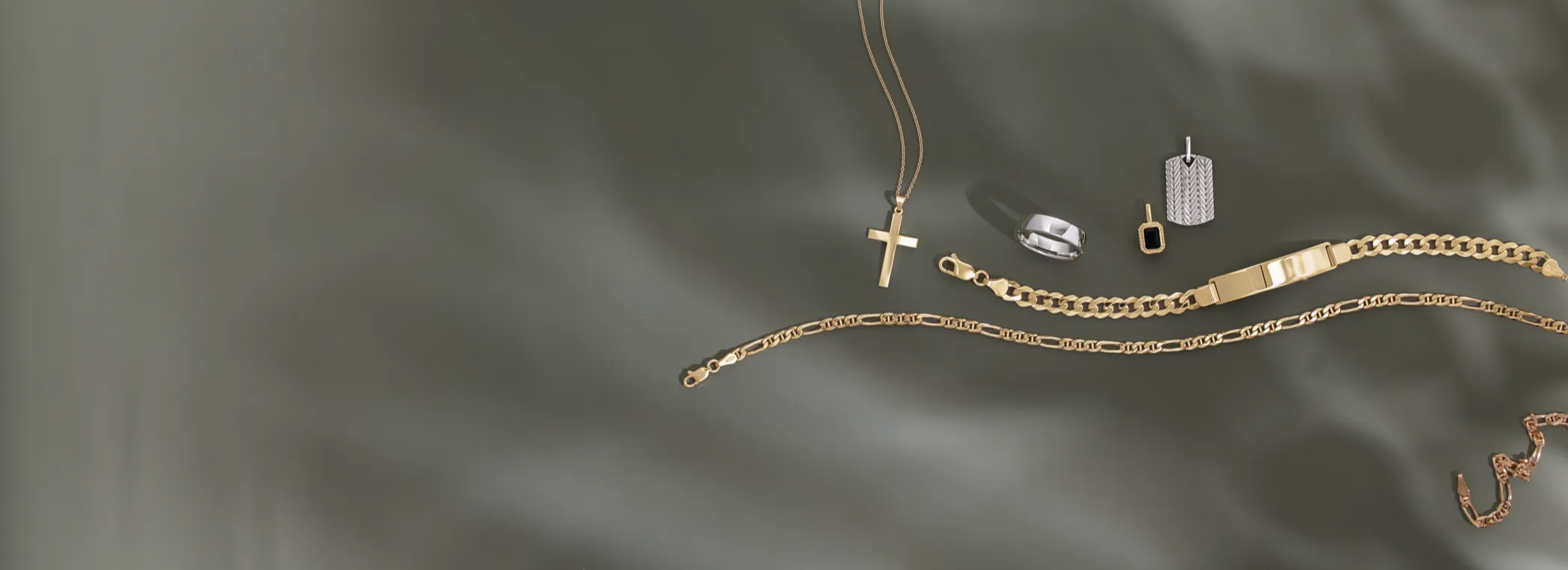 Everyday Elegance Necklaces
$500 To $1500