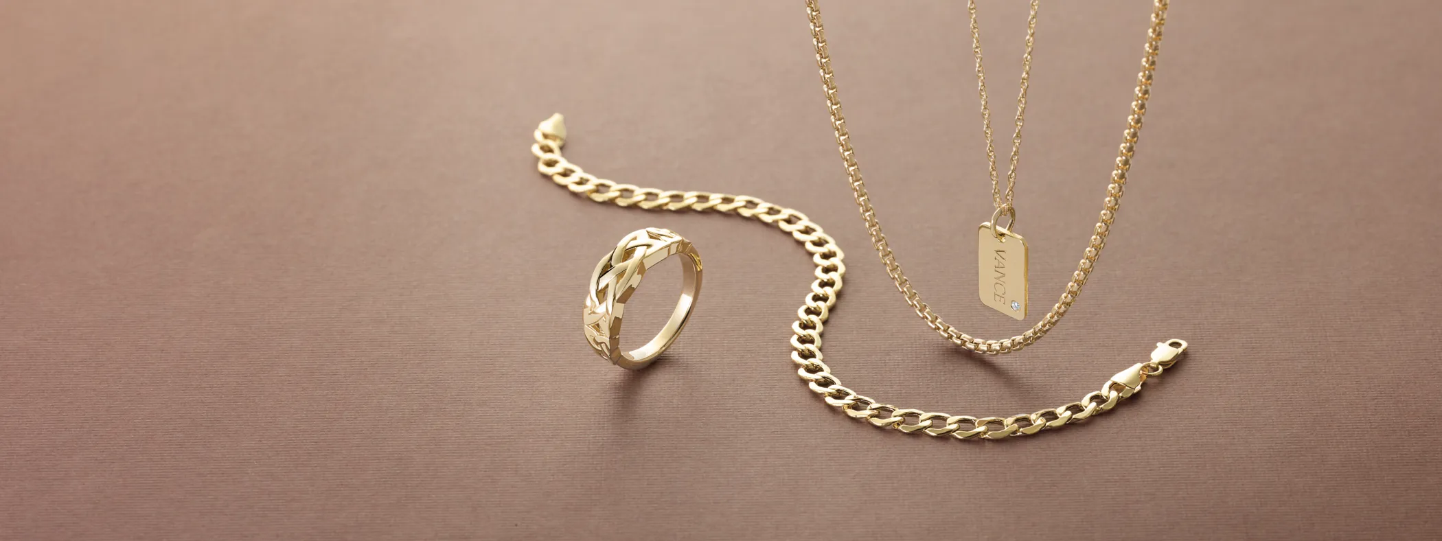Everyday Elegance Necklaces
$500 To $1500