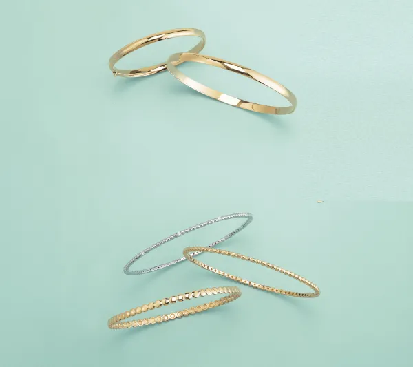 Elevate your style with diamond stud earrings that sparkle and shine. These timeless earrings are a must-have accessory for any 