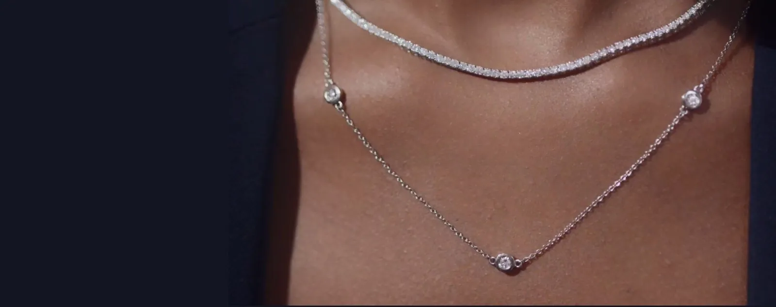 Elevate your everyday style with our elegant necklaces. From delicate chains to statement pieces, find your perfect accessory