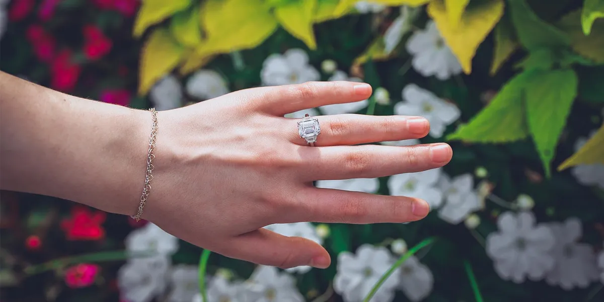 Making Memories with Jewelry: How to Honor Milestones with the Perfect Gift