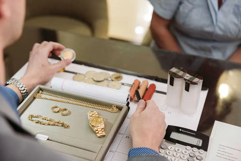 Read article: How Perry’s Buys Your Gold, Silver & Coins and Why Now Is a Great Time to Sell