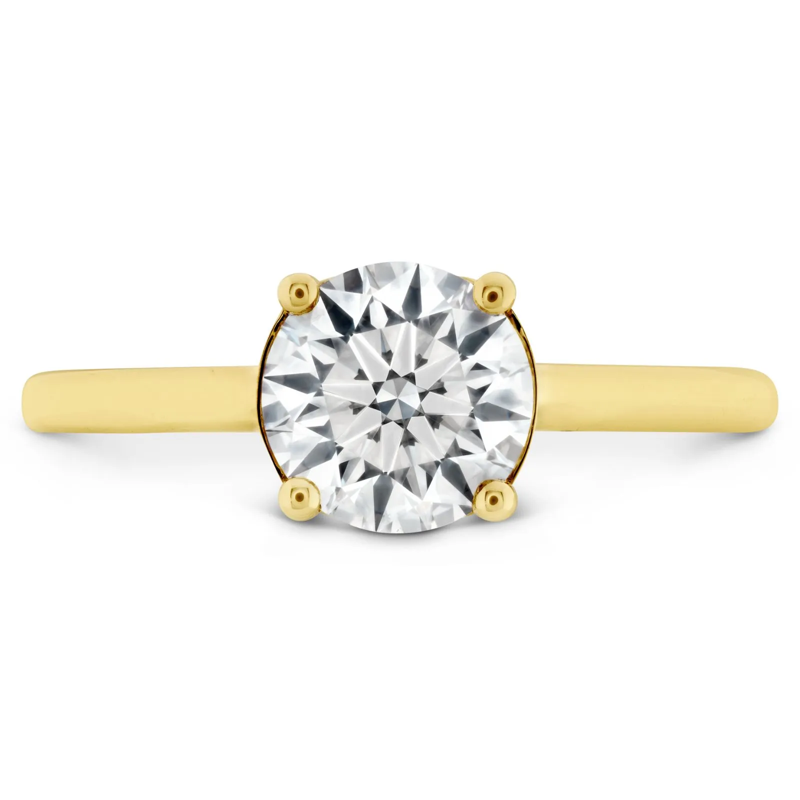 Perfect for singular stones, the solitaire setting allows light to pass through the bottom of the ring, resulting in maximum spa