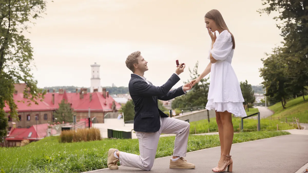 Read article: Best Places to Propose Near Avon Lake