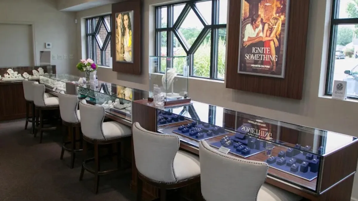 What to Bring to Your First Jewelry Appointment in Avon Lake, OH