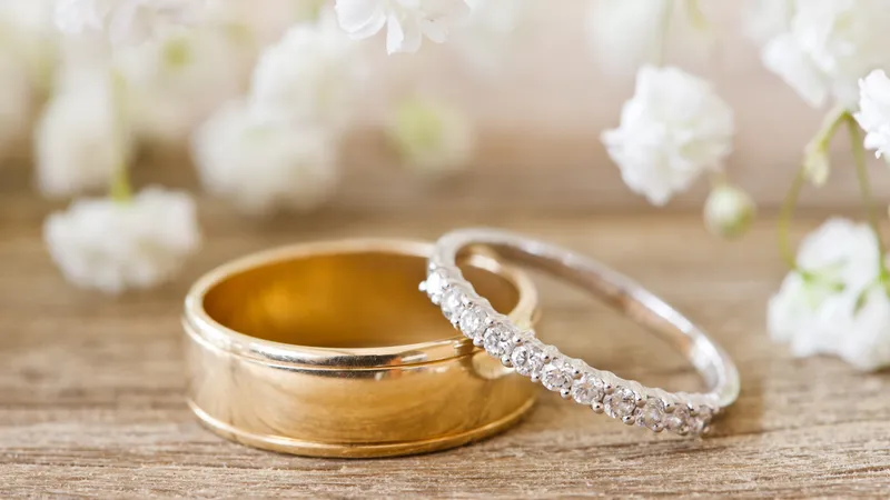 Read article: How Soon Should You Start Shopping for Wedding Bands After the Proposal?